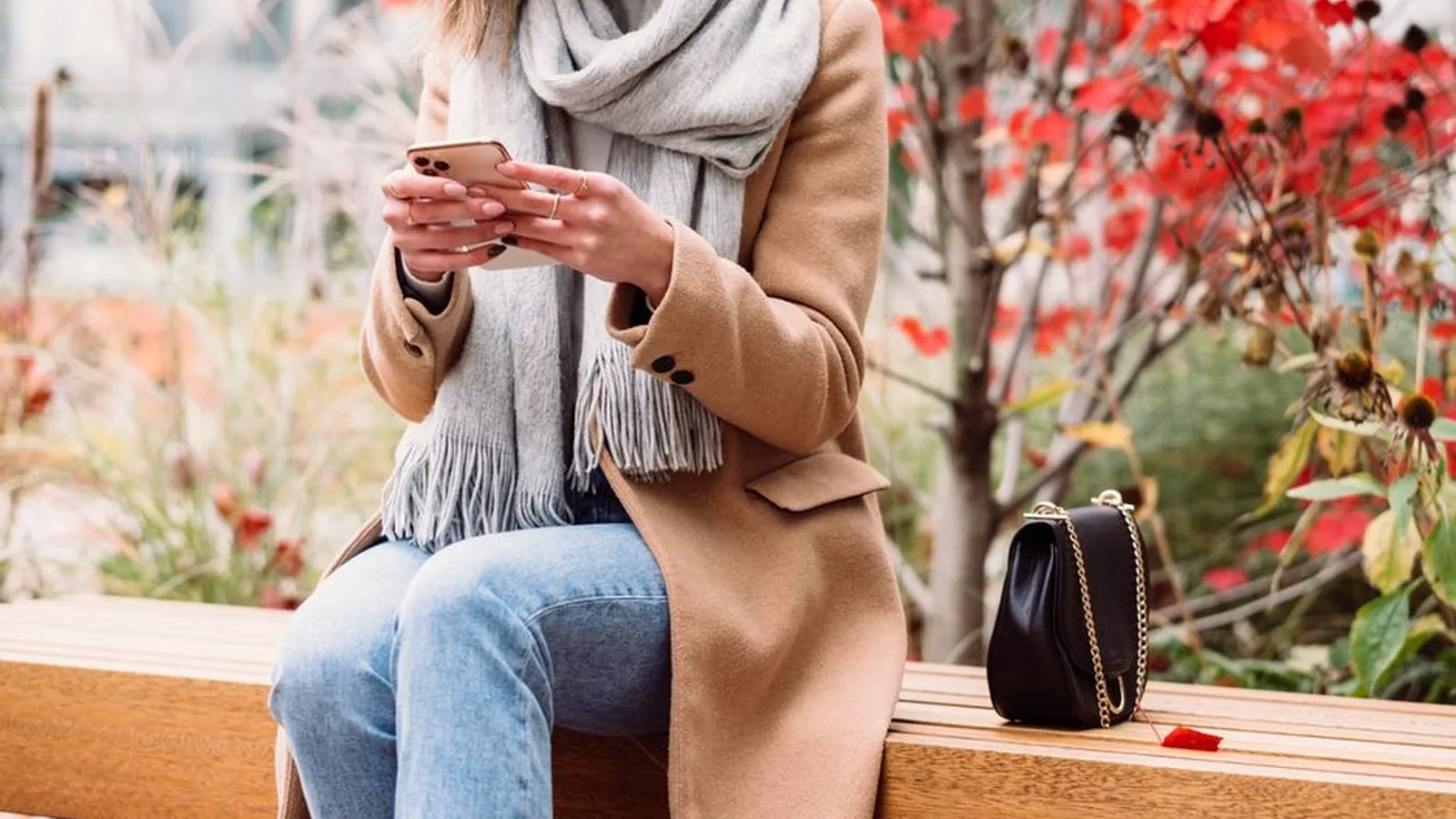 What to Wear in NYC This October: The Ultimate Fall Layering Guide